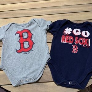 Boston Red Sox baby onesies set of two baseball baby outfits size 3–6 months
